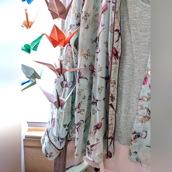 Birds in Flight 🐦Shirt/tank combo - Picture 2 of 3